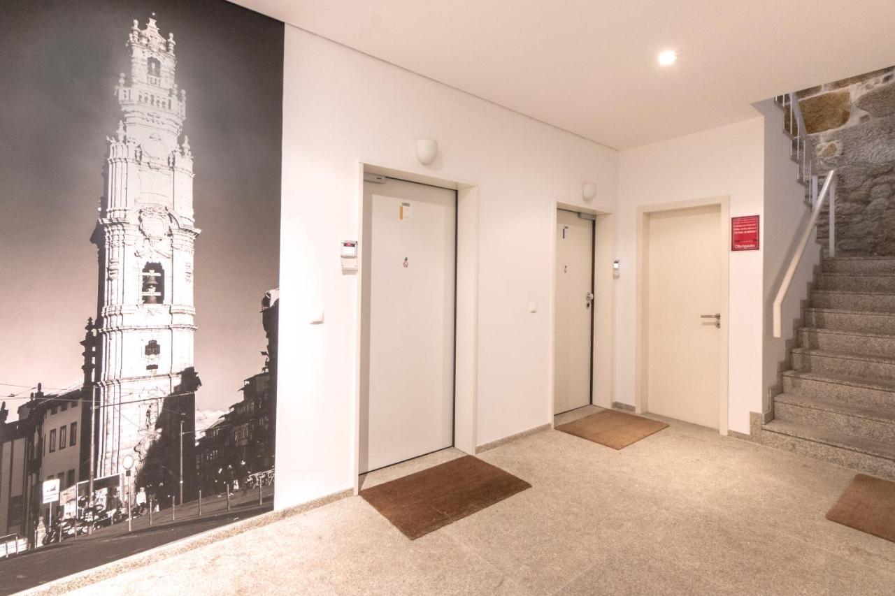 Apartment Near Sao Bento Station Порто Екстериор снимка